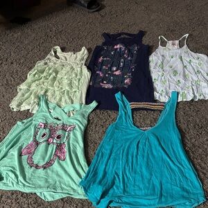 Women’s tank top bundle